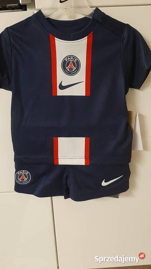 Komplet Zestaw Dziecięcy 3 częściowy NIKE na 6 9 Nike Nowa Sól sprzedam