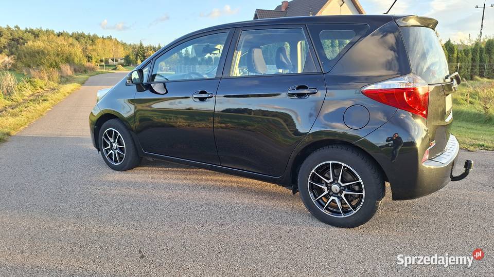 Toyota versos 13 benzyna 99kamera cofania 99KM Verso S Kolno