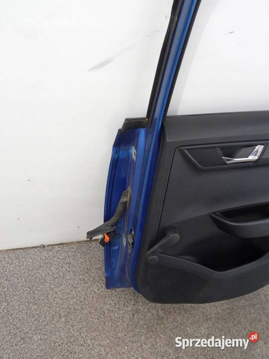 DRZWI PRAWE TYŁ 5D HB NIEBIESKIE Skoda Fabia III