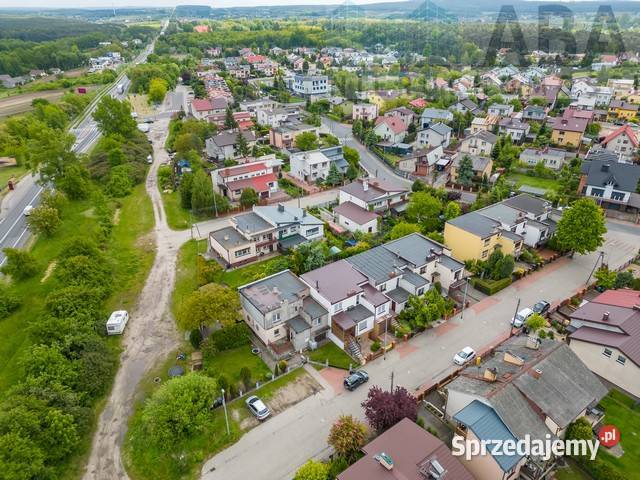 dom w zabudowie szeregowej gotowy do siatka