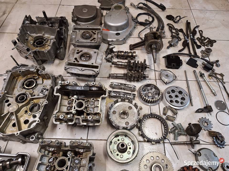 Hyosung GV 125 Aquila silnik części kapa Jelenia Góra