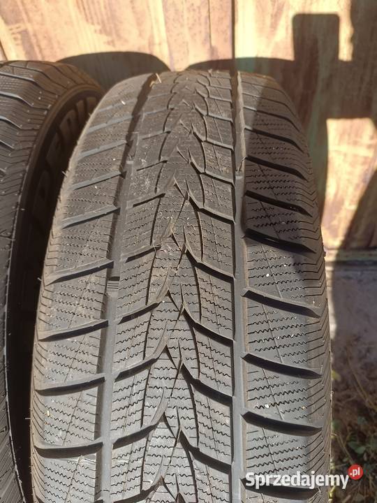 Opony zimowe Imperial 21565 R17 65 Samochodowe Opony i felgi sprzedam