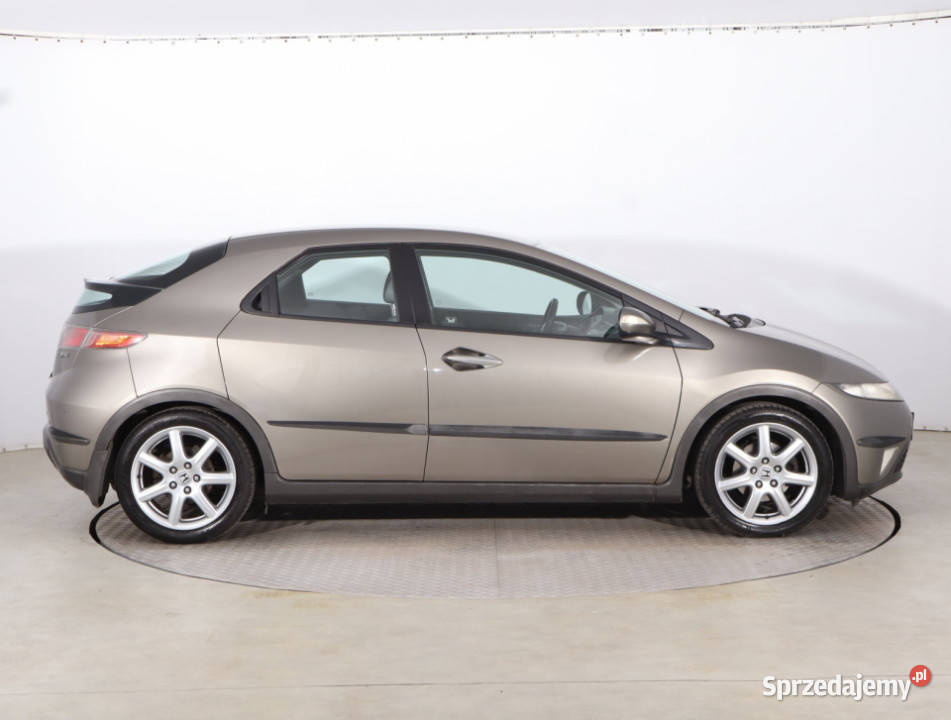 Honda Civic 18 iVTEC światła przeciwmgielne Piaseczno sprzedam