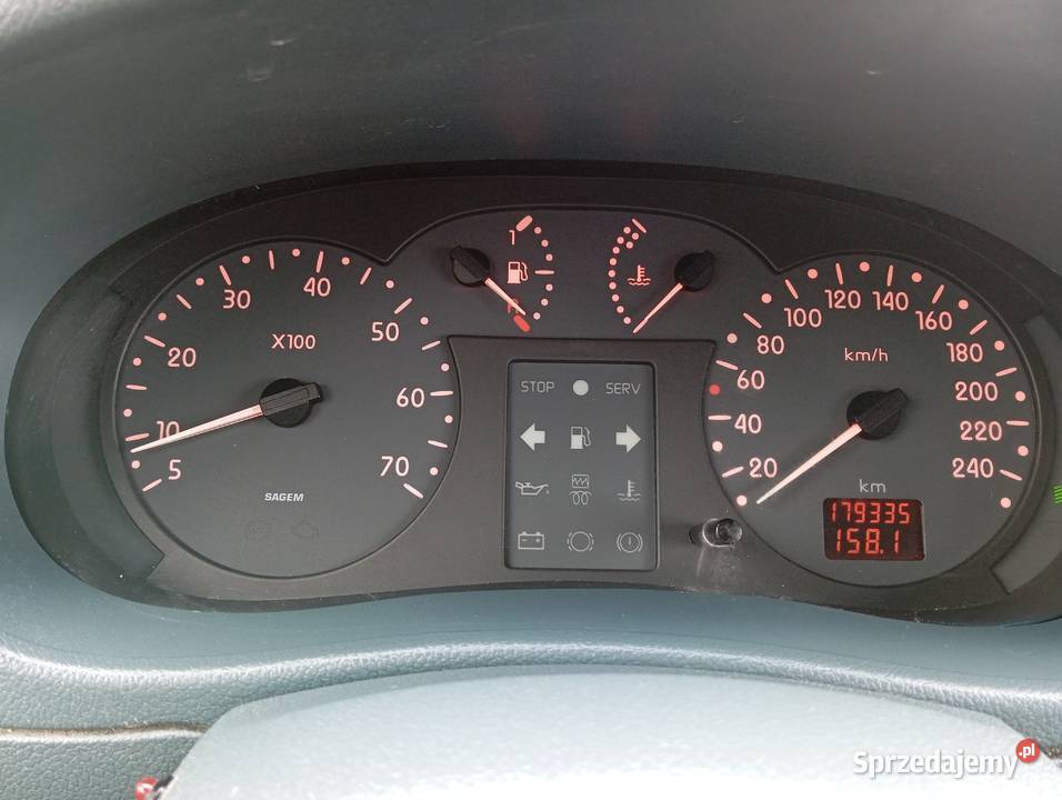 Renault Kangoo 14 benz 5os hak Salon Polska Wałbrzych