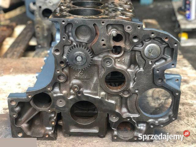 Deutz BF4m2012 Blok Vylindrów Części i osprzęt rolniczy Jastrzębniki