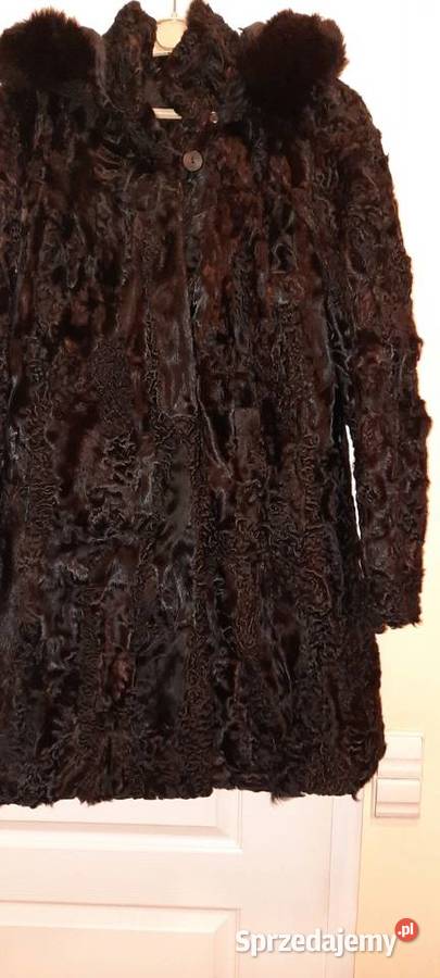 Kurtka z naturalnych karakuł z kapturem z lisem Pozostałe lubelskie Lublin sprzedam