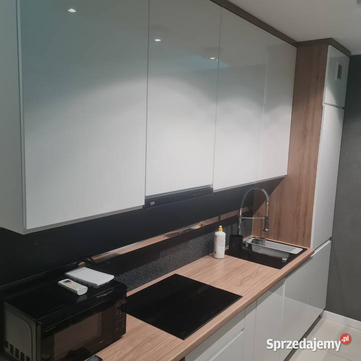 Wynajmę piękne mieszkanie z widokiem na Odrę we Liczba pokoi 2 Wrocław