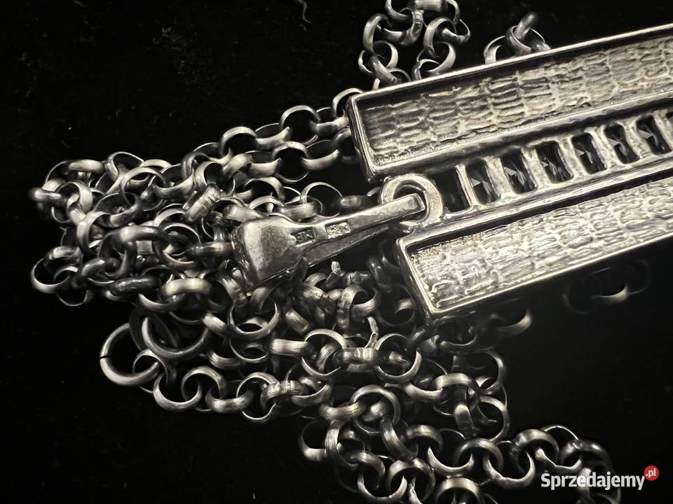 Srebrna zawieszka wisior cyrkonie długi łańcuch Wisiorki Biżuteria Warszawa