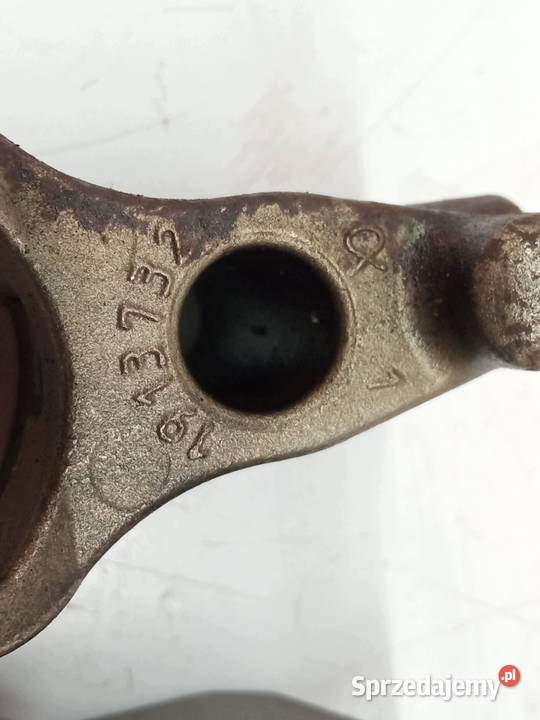 ŁAPA WSPORNIK WTRYSKIWACZY ZESTAW 5 1913732 DAF