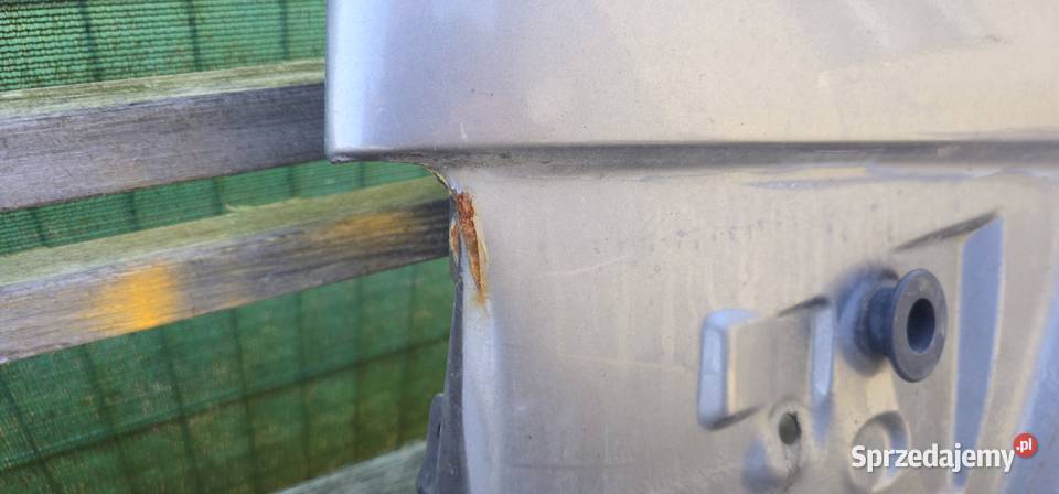 Błotnik lewy Golf II osobowe Leźno