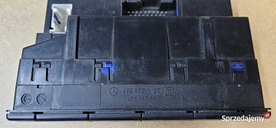 Panel klimatyzacji mercedes w202 2028301185 Zbąszyń