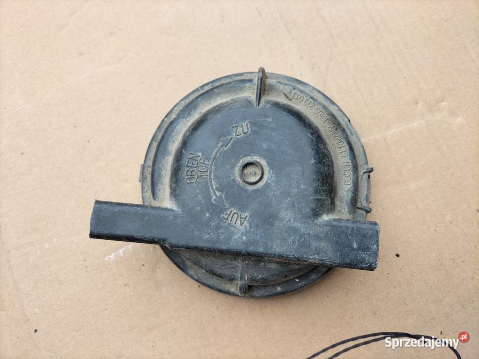 Audi 80 B3 B4 1305219013 ZAŚLEPKA LAMPY DEKIELEK Kamień-Kolonia