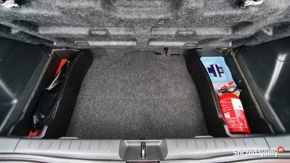 Toyota Yaris 10 Benzyna Klimatyzacja Mały benzyna Jasło sprzedam