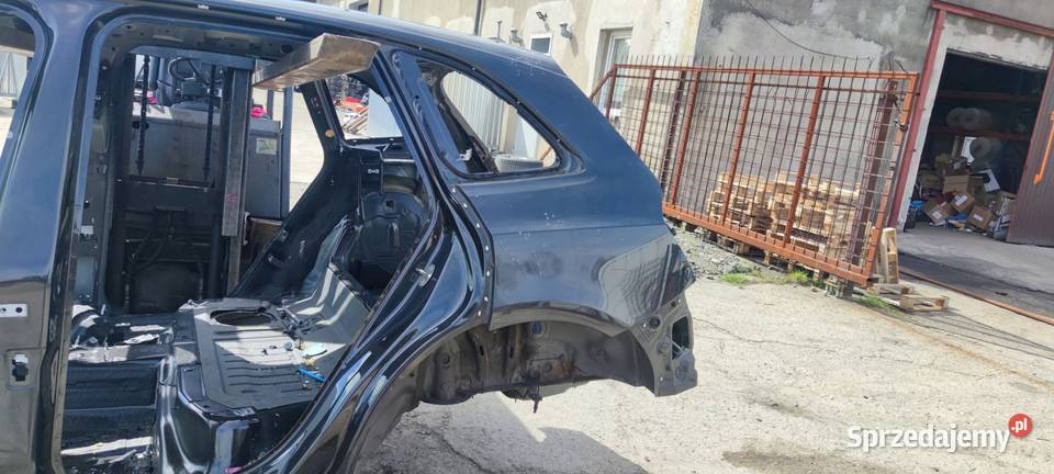 ĆWIARTKA BŁOTNIK PRÓG LEWY TYŁ AUDI Q5 8R LZ7L Przystajń