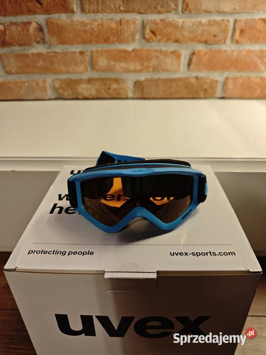 Kask narciarski UVEX Airwing 2 Dragon 4650 gogle Tarnów sprzedam
