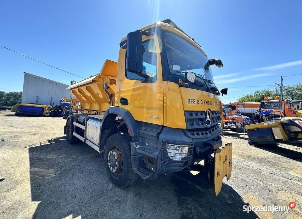 MercedesBenz 1824 4x4 Pługopiaskarka Schmidt Pługi (piaskarki) Kielce