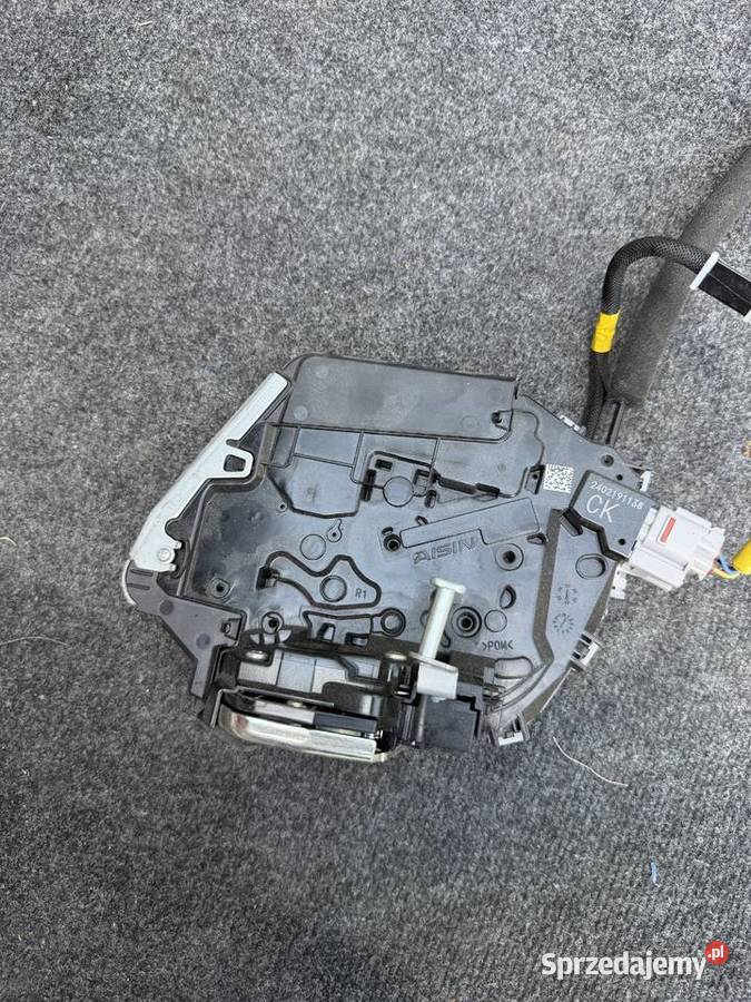 Zamek tylnych prawych drzwi Lexus Nx 350h Sokołów Małopolski