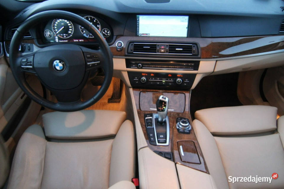 BMW 525 krajowy1właścicielfa VATserwismodel 2013 ESP Opole