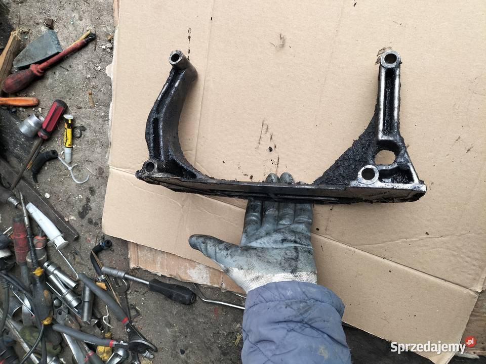 AUDI 80B4 80 B4 19TDI 19 TDI OSŁONA OBUDOWA Kamień-Kolonia