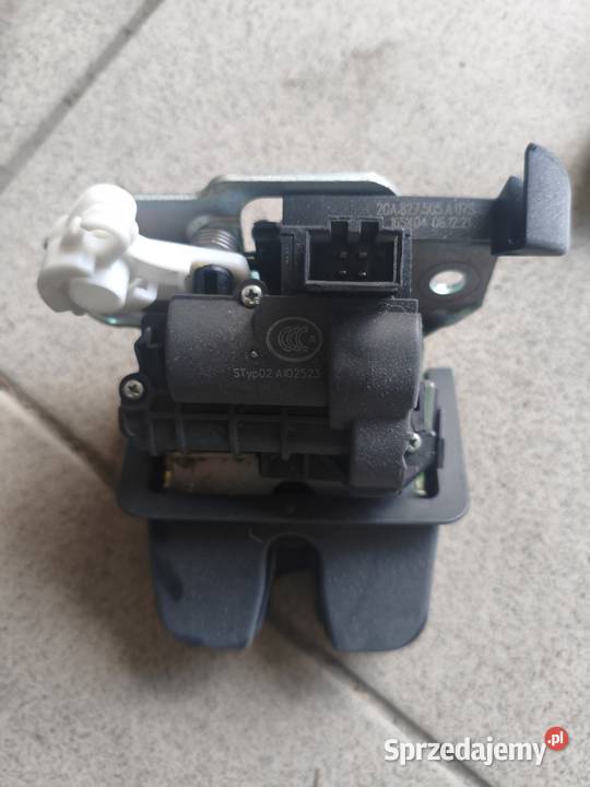 Zamek klapy VW Troc 2ga827505a osobowe Ropczyce