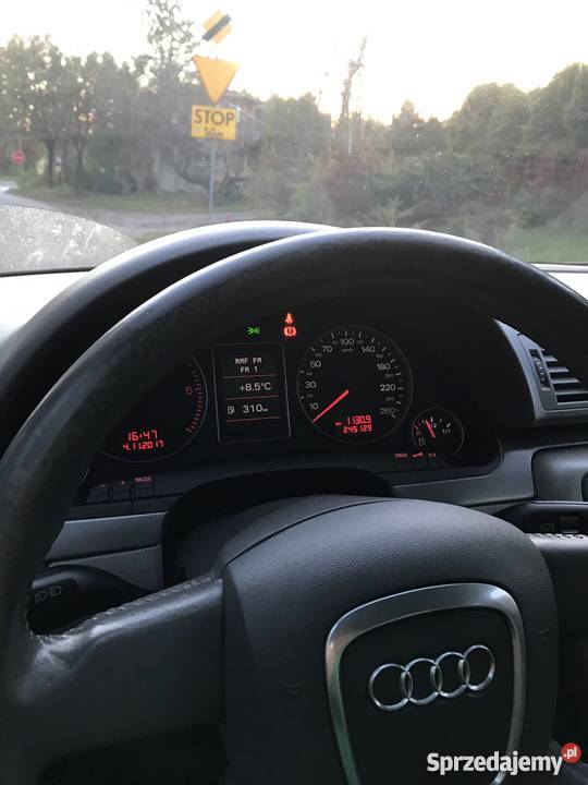 Audi A4 B7 sedan srebrny 6 biegów manual immobilizer A4 świętokrzyskie