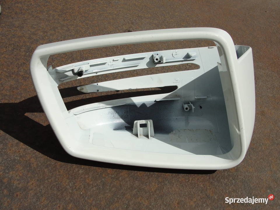 OBUDOWA LUSTERKA MERCEDES W212 W204 W218 osobowe