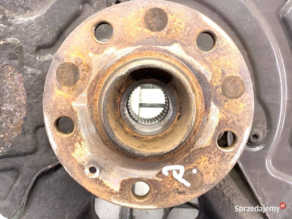 ZWROTNICA PRAWY PRZÓD VW GOLF VII 16 105 Zwrotnice Motoryzacja