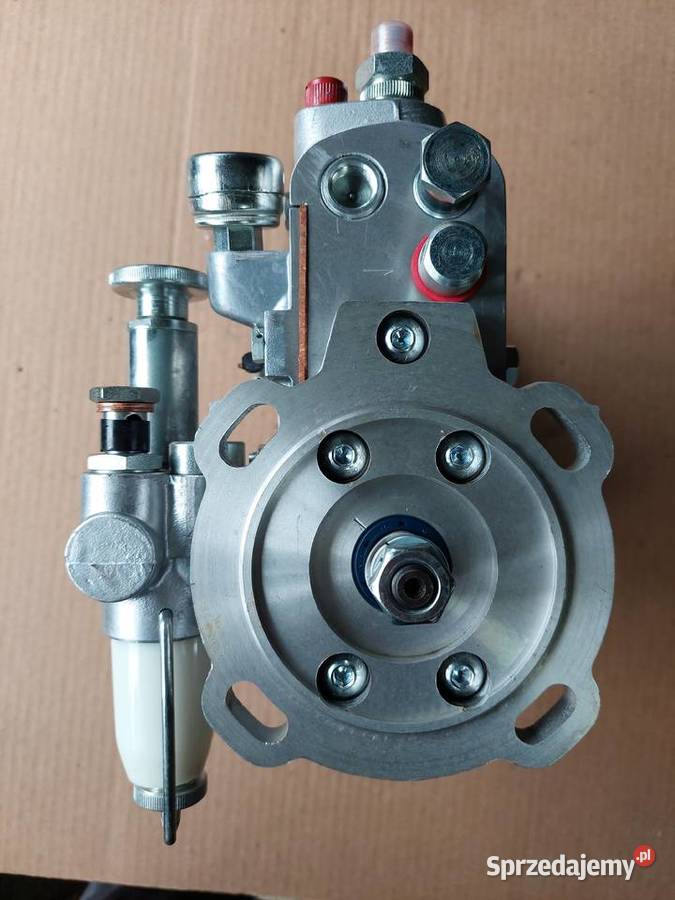 NOWA Pompa wtryskowa URSUS C330 P2229A 42152206