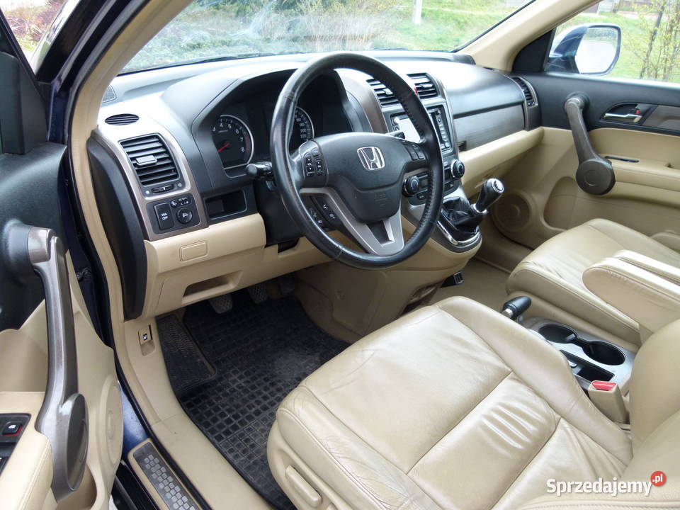 Honda CRV Wyjątkowo zadbana Miesiąc w Polsce centralny zamek Daleszyce