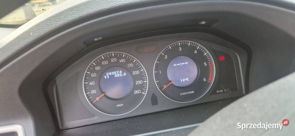 Volvo v70 2009r 20 tdi lekko uszkodzone Stryków