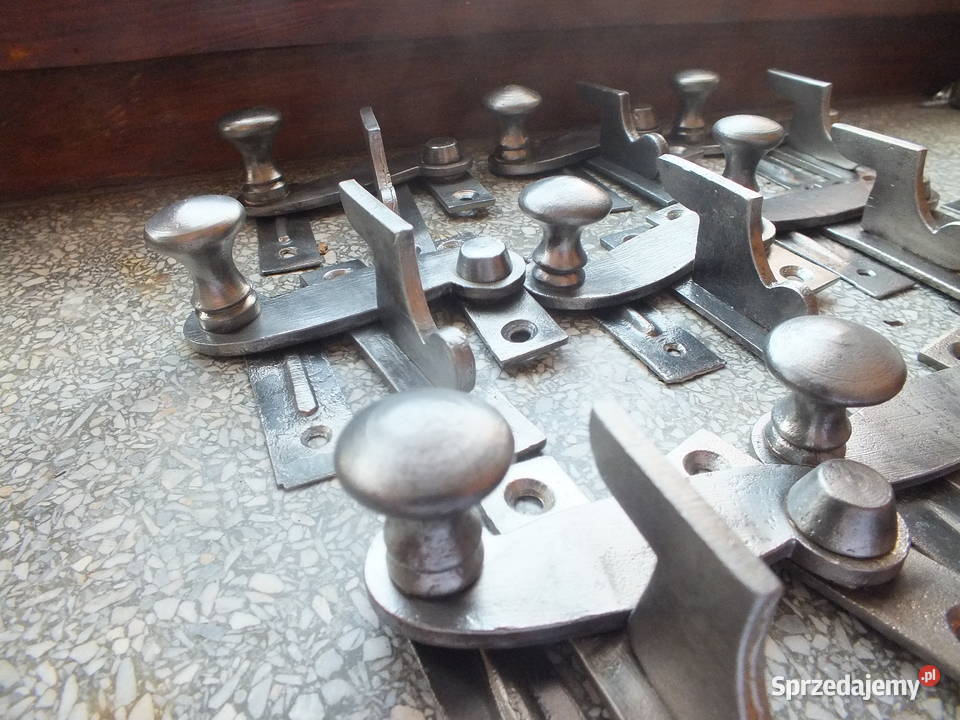 Klamki okienneokoło 192030 10 Bielawa