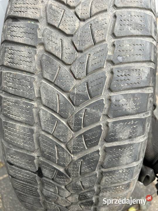Dwie opony zimowe 2056016 Ogrodniczki sprzedam