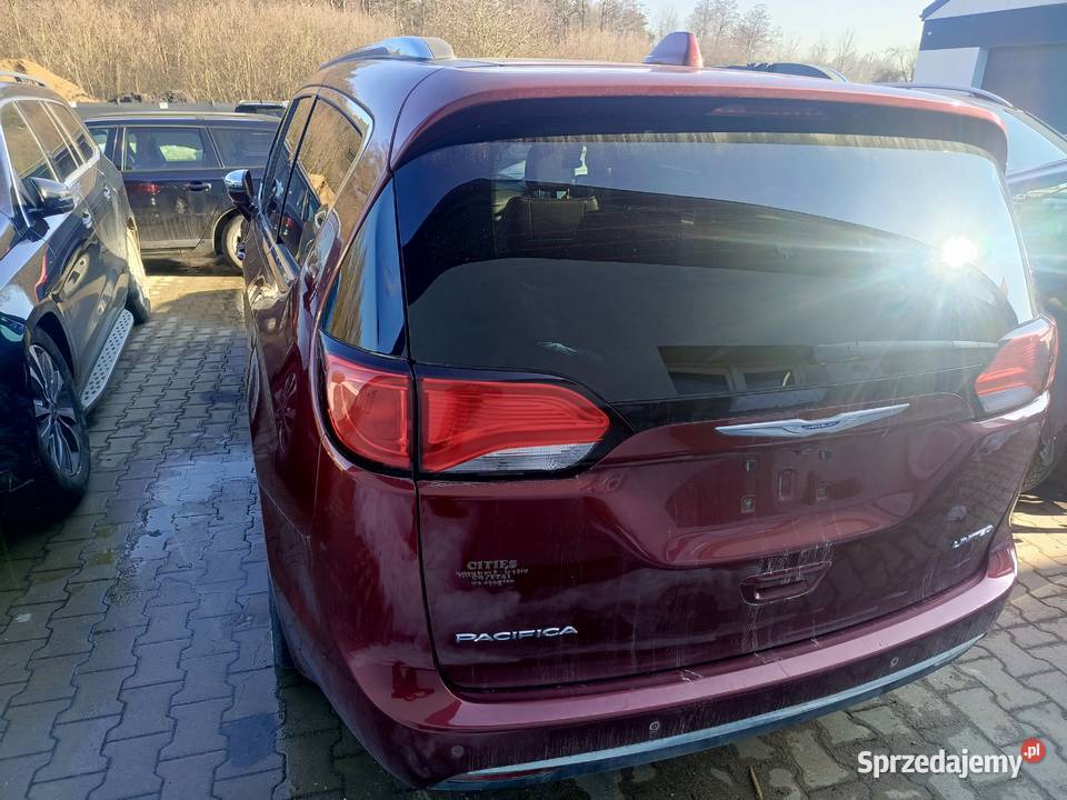 Chrysler Pacifica Limited