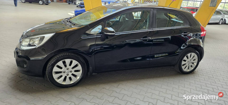 Kia Rio OPIS W podanej roczna gwarancja III 2011 lakier metallic śląskie Mysłowice sprzedam