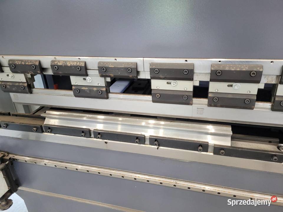 Prasa krawędziowa CNC BAYKAL APHS 31120 sprzedam