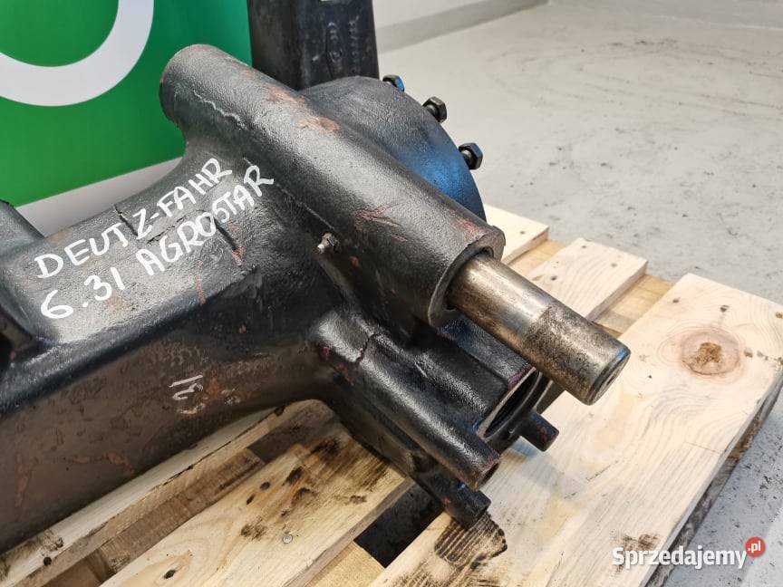Deutzfahr 631 DX Obudowa półosi Sige 030KN00 Wilkowo sprzedam