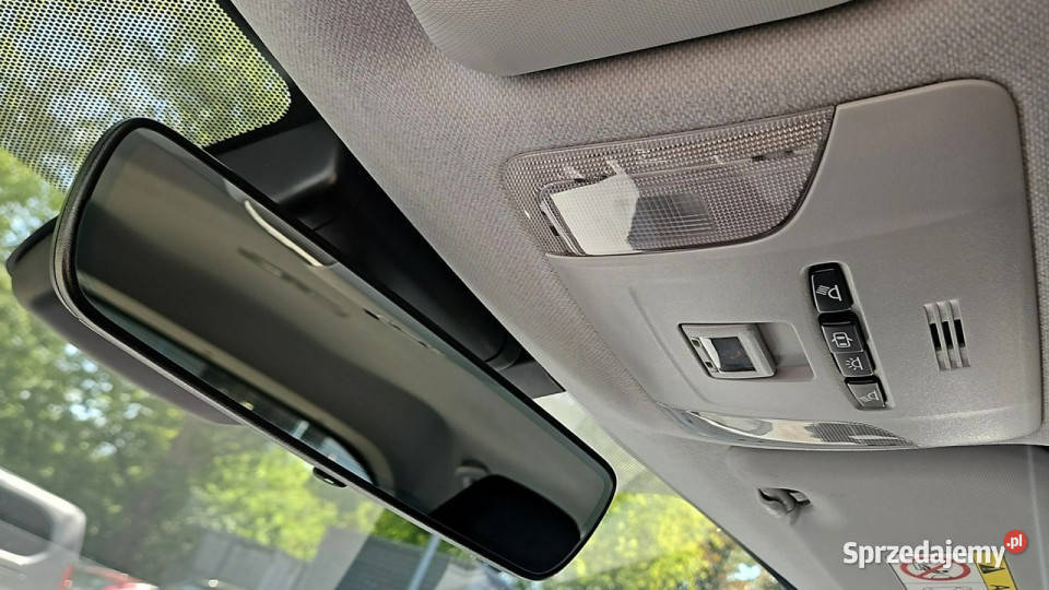 Toyota Corolla 18 HSD COMFORT TECH salon Polska czujnik deszczu mazowieckie Warszawa