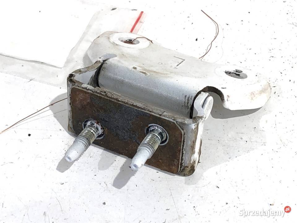 ZAWIAS KLAPY LEWY TYŁ TOYOTA COROLLA E21 Kombi sprzedam