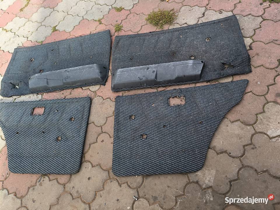Polonez Caro minus komplet boczki boczek Rok produkcji 1994 podkarpackie Stalowa Wola sprzedam