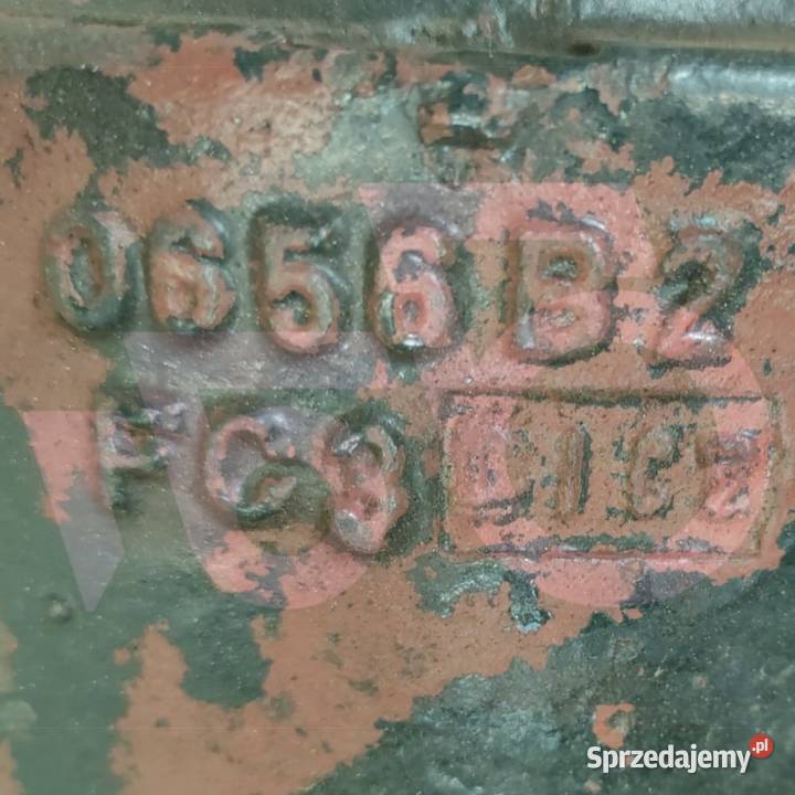 Wałek 3716527M13 Ramię Tylny TUZ 604B1 657B3 sprzedam