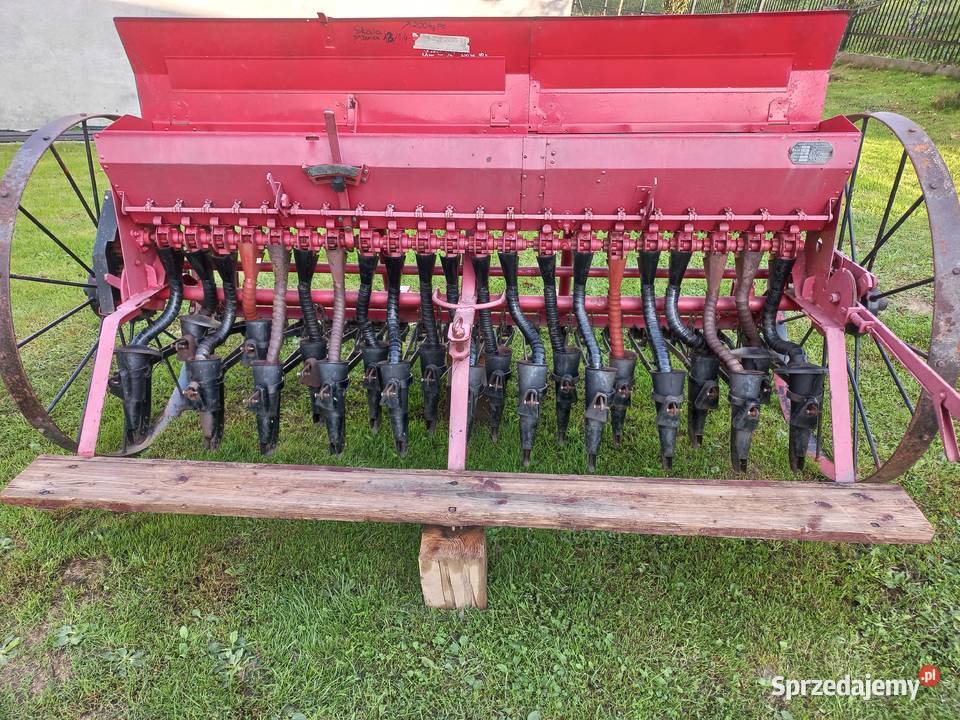 Siewnik 21 lejów nieuszkodzony Siewniki i sadzarki Biecz