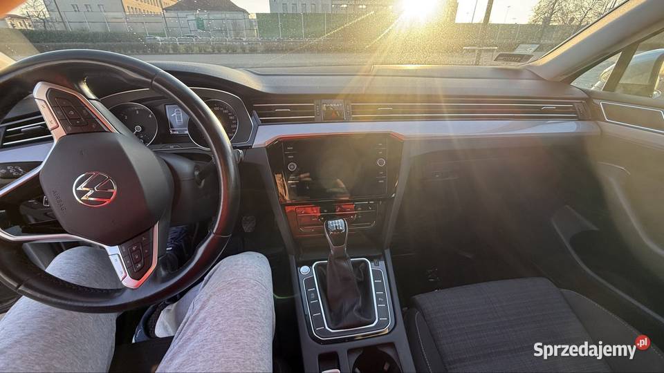 Volkswagen Passat 20 TDI BUSINESS 1986cm3 Poznań