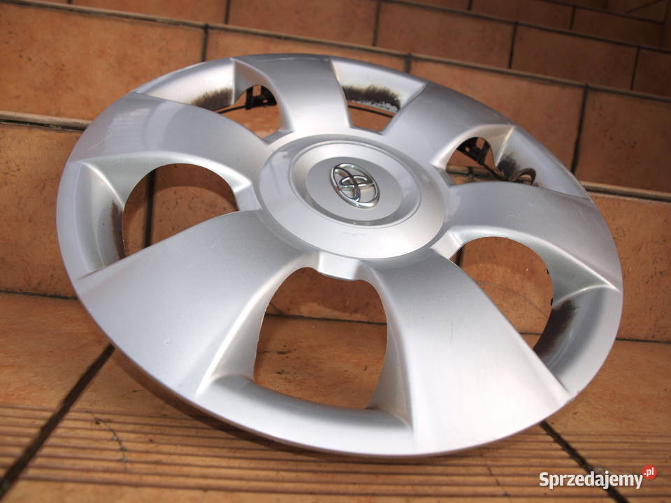 Toyota kołpak 15 oryginalny 1 sztuka Kalisz