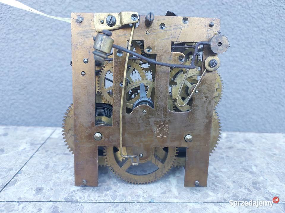 723 Mechanizm starego zegara ściennego Junghans Tczew