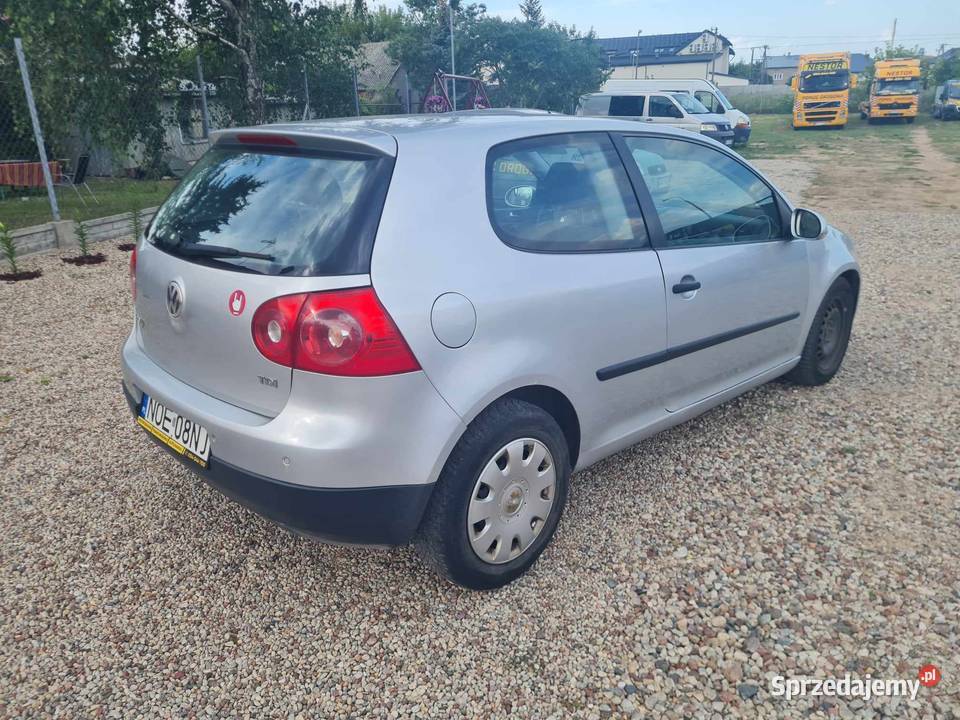 GOLF 5 SPRAWNY Z OPŁATAMI 2004r Golf Motoryzacja Grajewo sprzedam