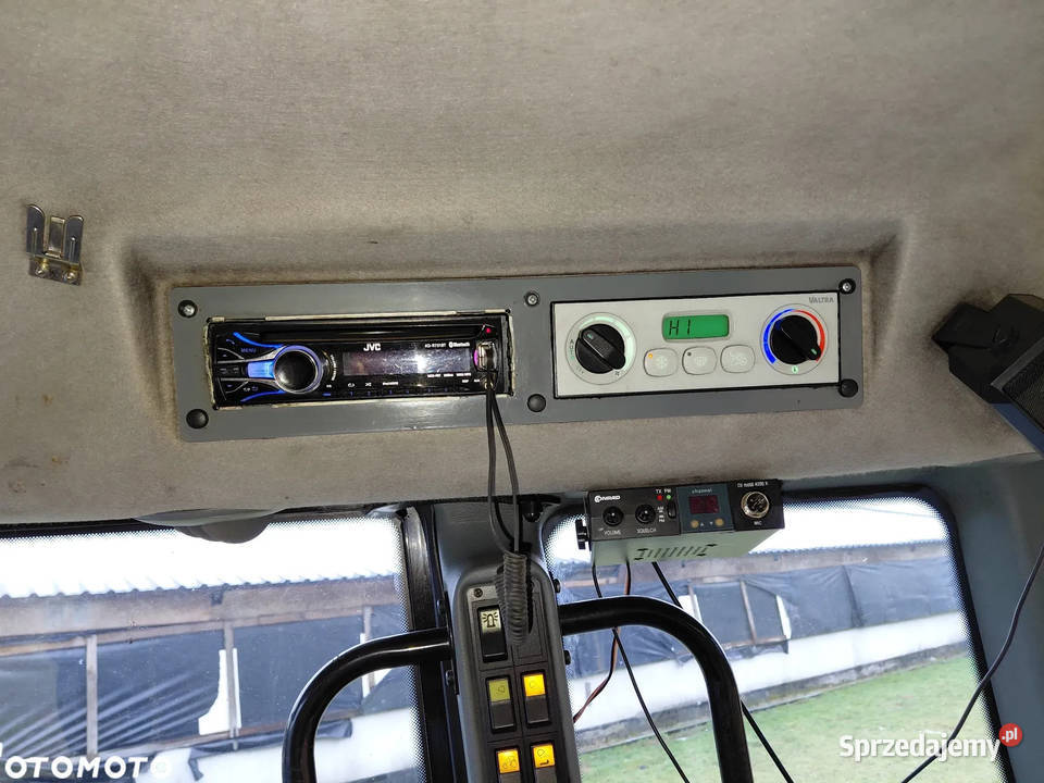 Ciągnik rolniczy VALTRA T151E Świecie