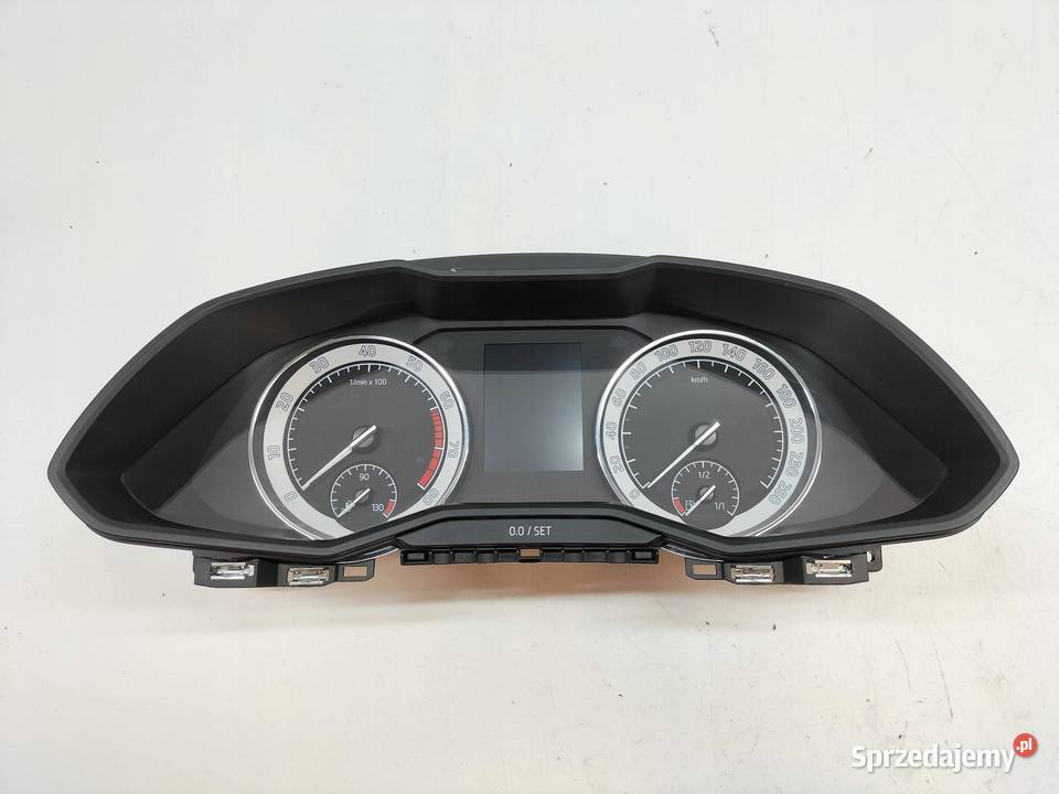 LICZNIK 3V0920750E 20 TSI 190 Skoda Superb III