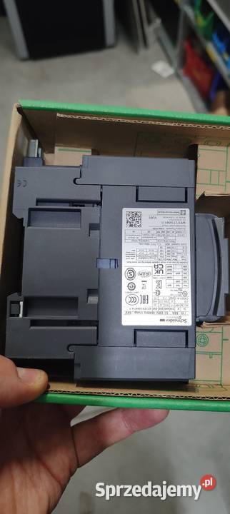 Stycznik Schneider LC1D65A Błonie