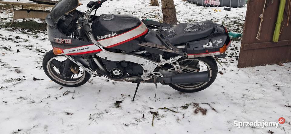 Kawasaki ZX10r Tomcat w całości uszkodzony Sicienko sprzedam