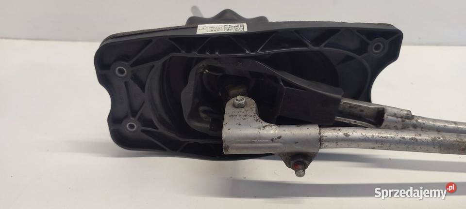 AUDI A4 B8 A5 8T WYBIERAK BIEGÓW 8K0711025F